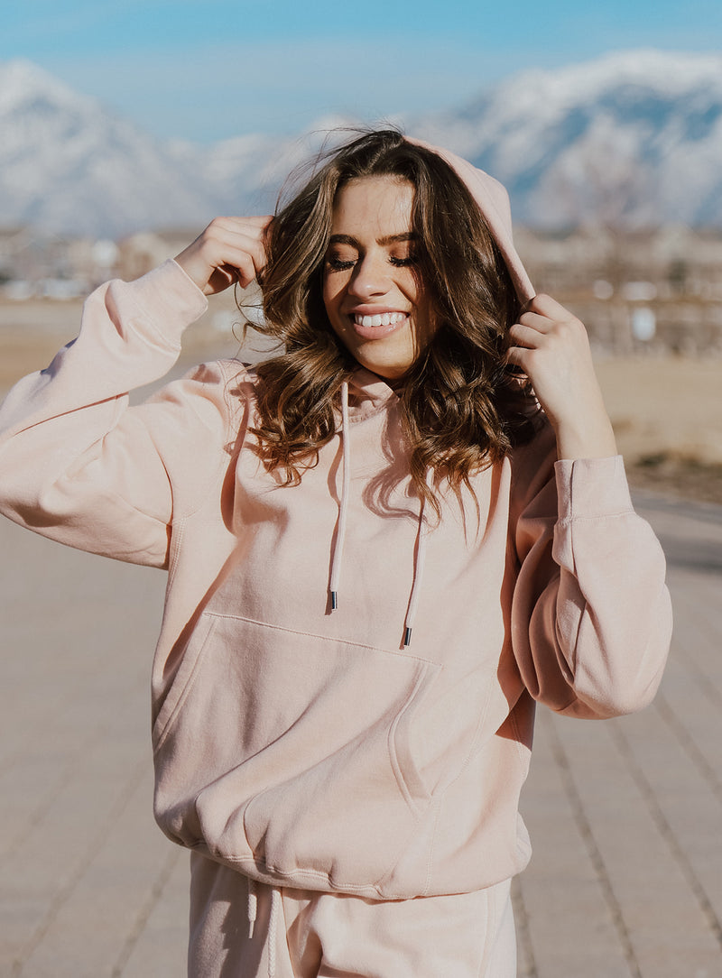 BOYFRIEND FLEECE HOODIE // SALMON