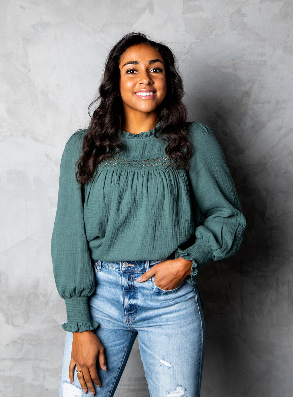 RUFFLED MOCK NECK COTTON TOP // HUNTER GREEN