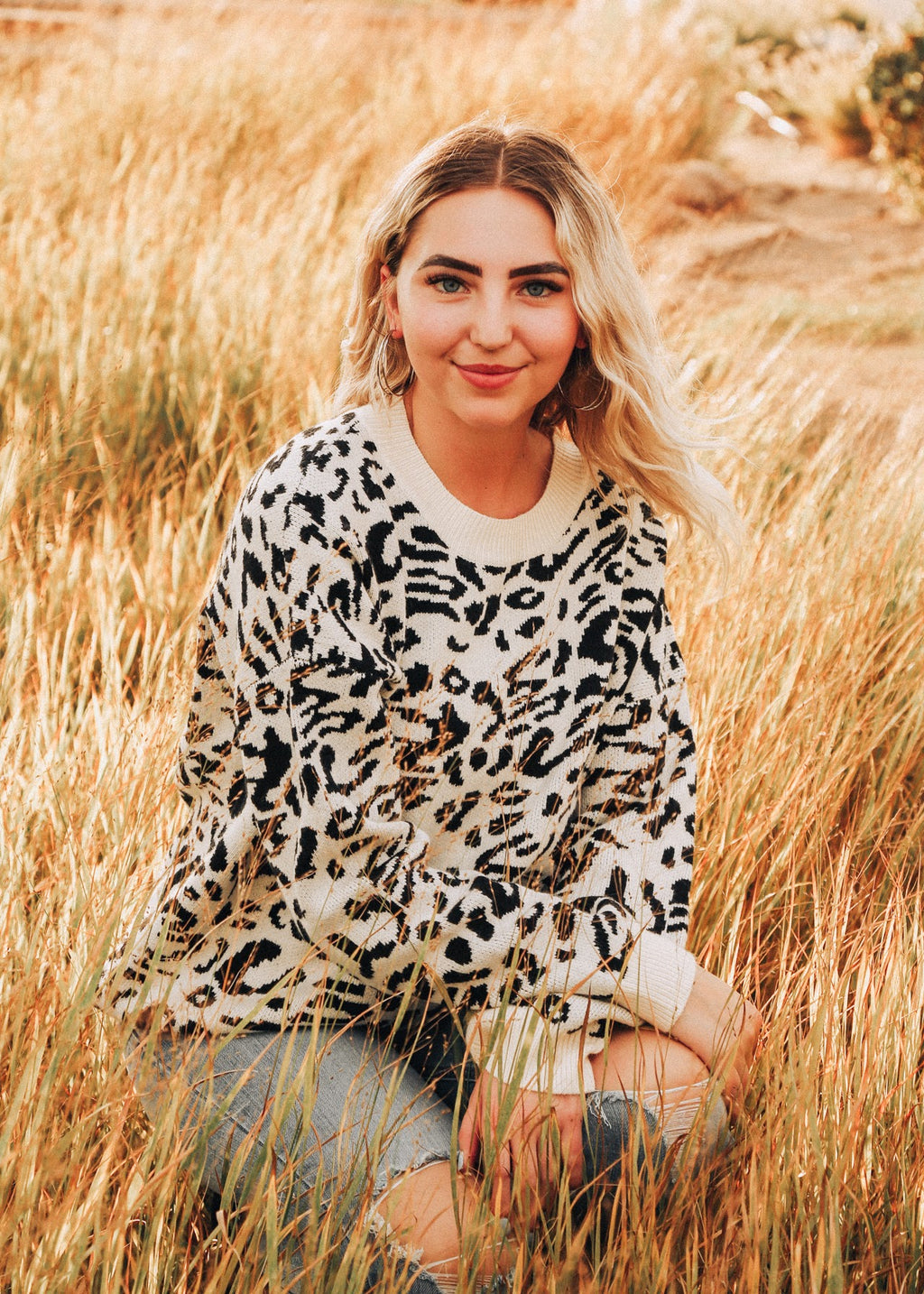 LEOPARD COMFY SWEATER